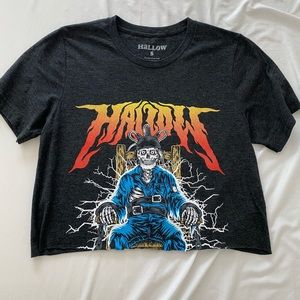 Hallow graphic tee